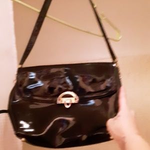 Black tote purse